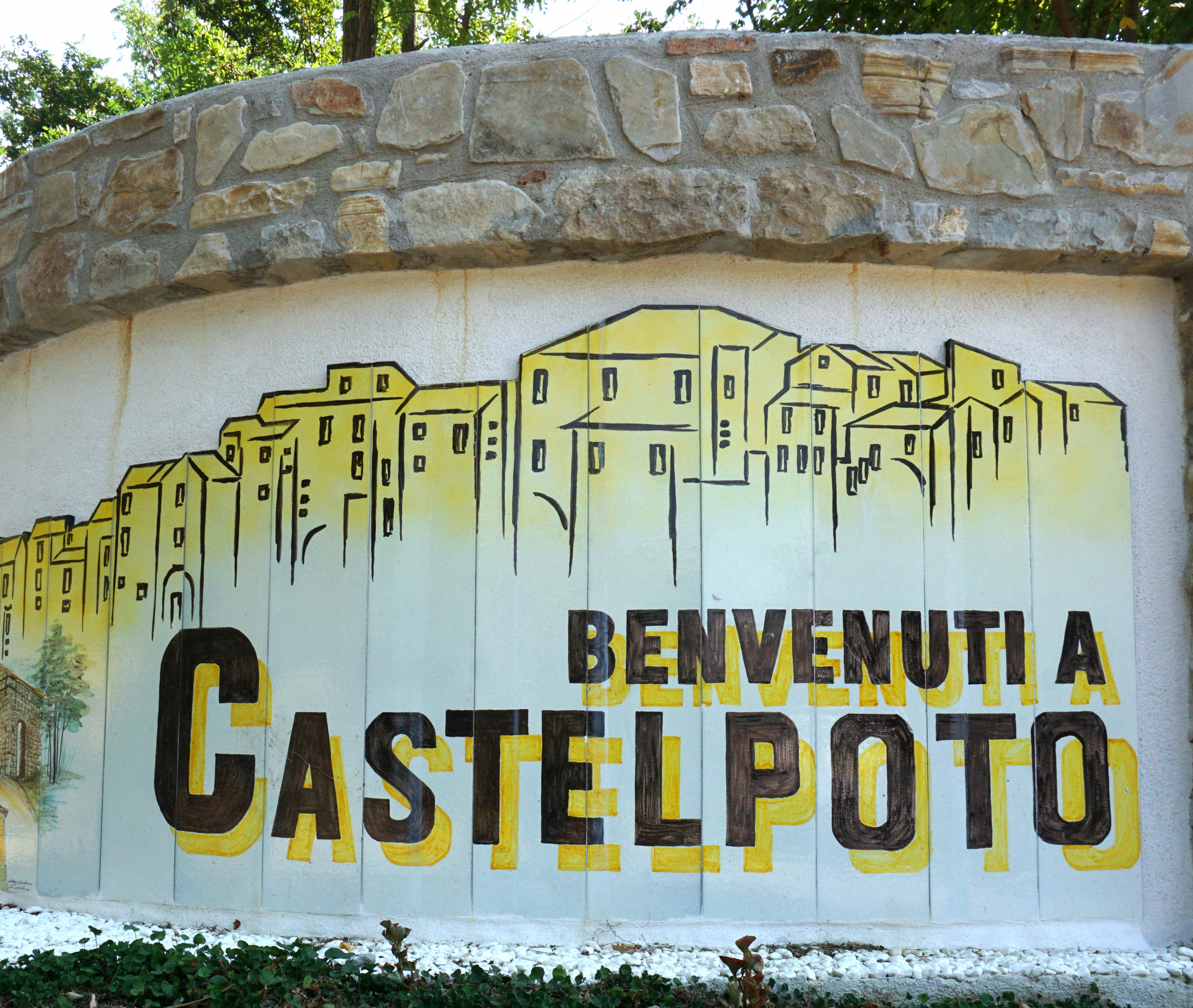 Castelpoto - 02news.jpg